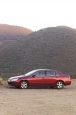 Honda Accord 2003 года (US)